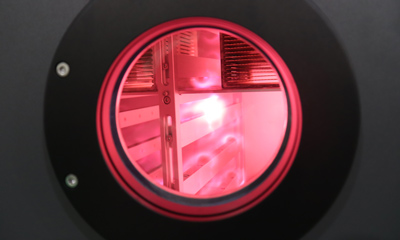 半導體封裝段采用微波等離子清洗機的技術優勢分析