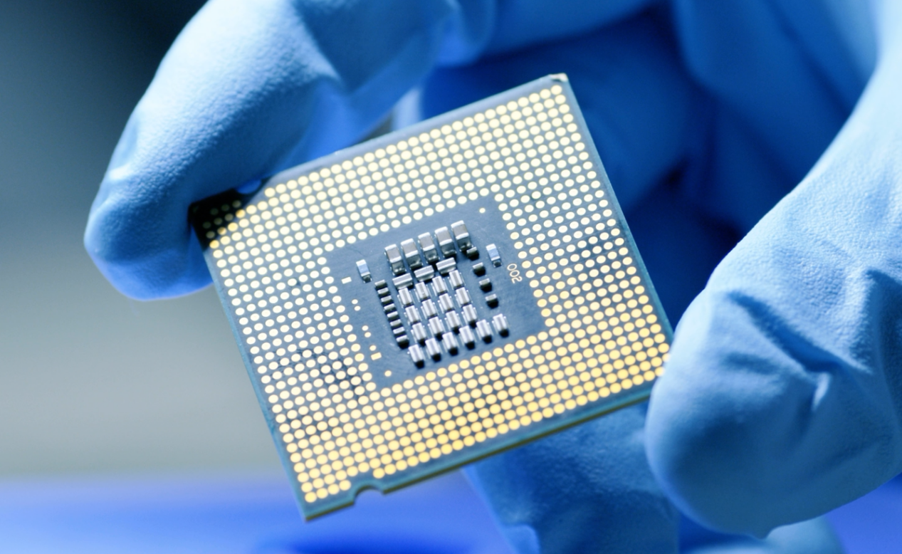 片式真空等離子清洗機(jī)：雙工位處理平臺(tái)，有效提升半導(dǎo)體封裝效率